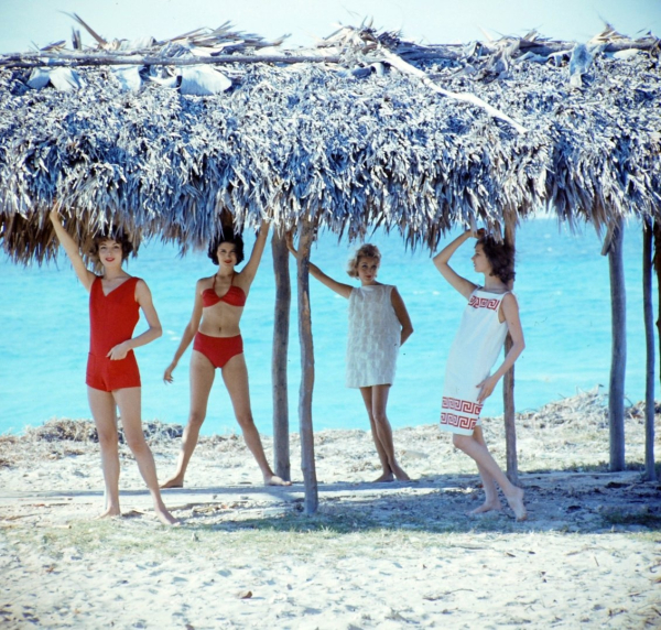 Cuba Beach Fashions by Gordon Parks '1958

..1