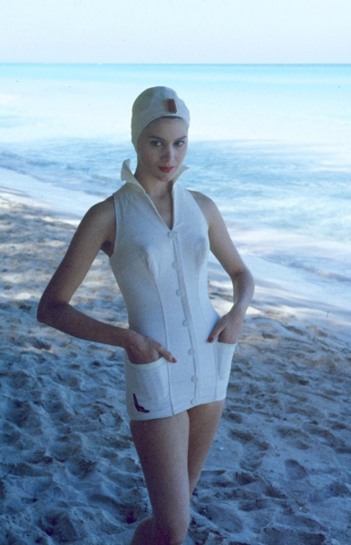 Cuba Beach Fashions by Gordon Parks '1958

..6
