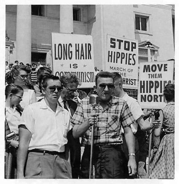 Длинные волосы – коммунизм. США, 1960-е.

..0