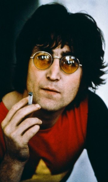 Джон Леннон, 1971 год.

..0