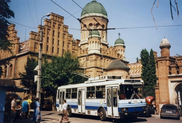 Ярослав Веселы, Ааре Оландер.

Черновцы, 1998 год.

Больше..0
