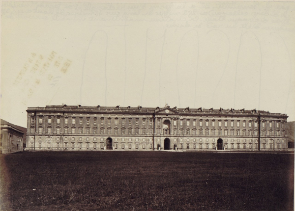 Королевский дворец — самое большое здание, возведённое в Европе..0