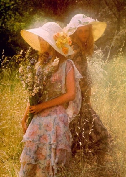 Ламповые фотографии девушек от британского фотографа David Hamilton,..6