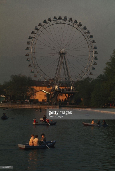 Москва 1964 года на снимках Дина Конгера.

..4