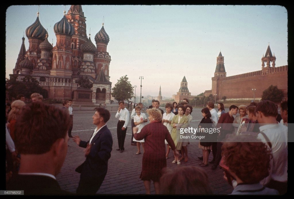 Москва 1964 года на снимках Дина Конгера.

..9