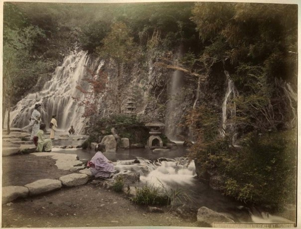 Очередная подборка Японии в цвете, 1900-е.

Больше исторических..9