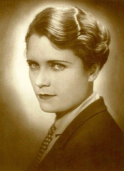 Ольга Константиновна Чехова  — русская и немецкая актриса..6