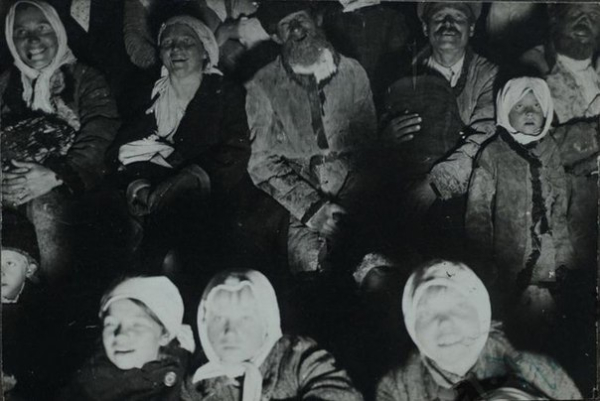 Первый раз в кино... 1924 год

..0