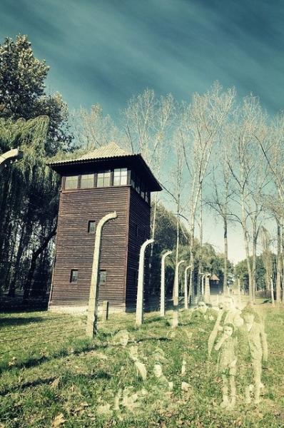 Призраки концлагеря Аушвиц 1943-2016

..3