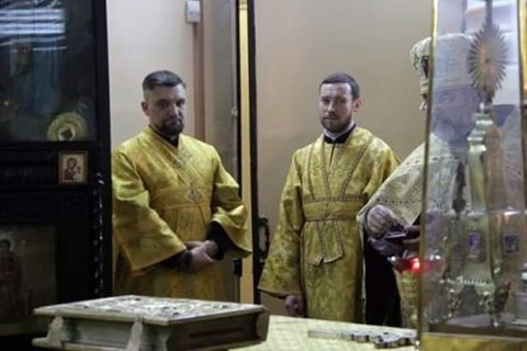 Рэпер Баста (Василий Вакуленко, слева)

..0
