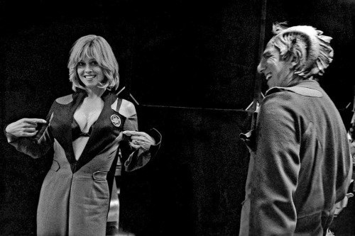 Сигурни Уивер и Алан Рикман, 1999 год.

..0