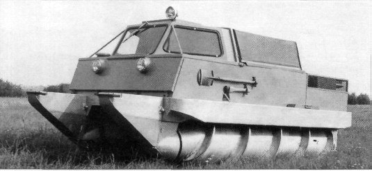 ЗИЛ-29061 (ПЭМ-1М ) — шнекороторный снегоболотоход..3