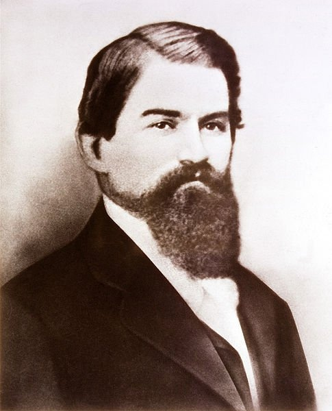 29.03.1885 фармацевт, окулист и бывший офицер американской Армии..0