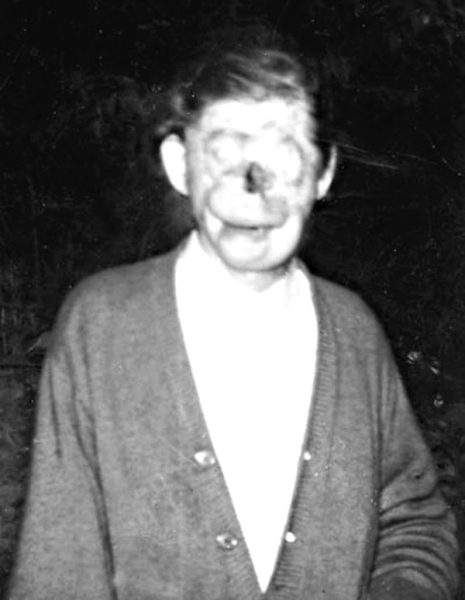 Человек без лица.
Если бы вы росли в 1950-х и 60-х годах в западной..0