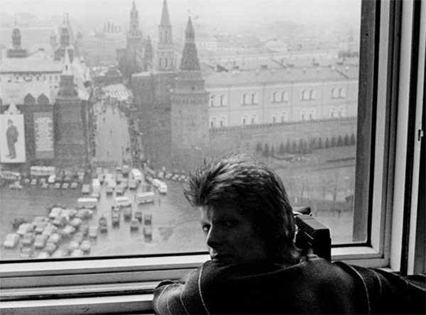 Дэвид Боуи в гостинице «Интурист». Москва. 30.04.1973 г. 

Больше..0
