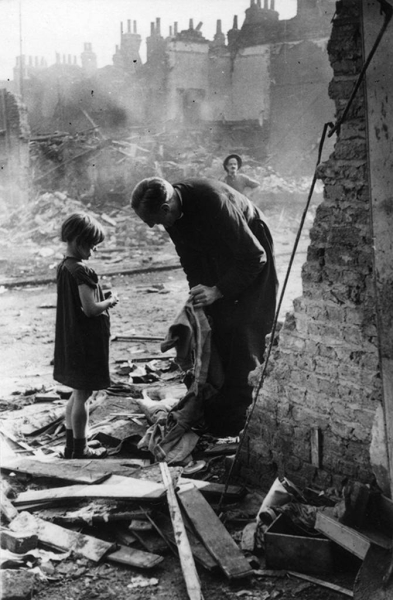 Лондон, 1940-1950 гг.

..3