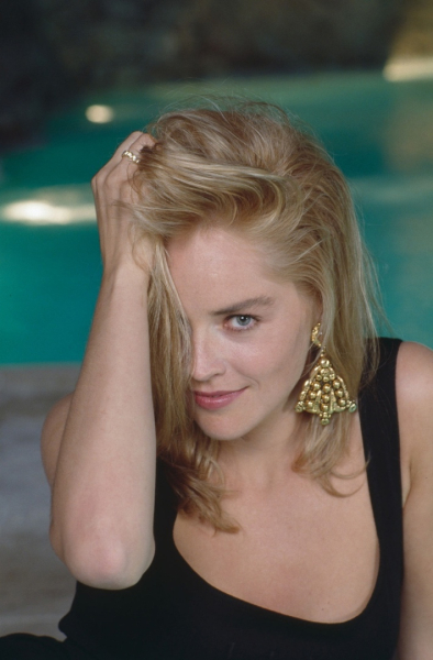 The special edition: Sharon Stone

..3