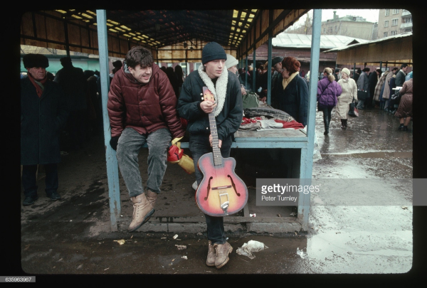 Москва в объективе Peter Turnley, 1991 год.

..6