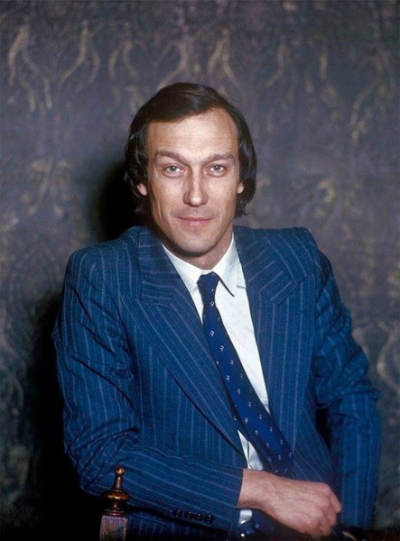 О. Янковский, 1983 г.

..0
