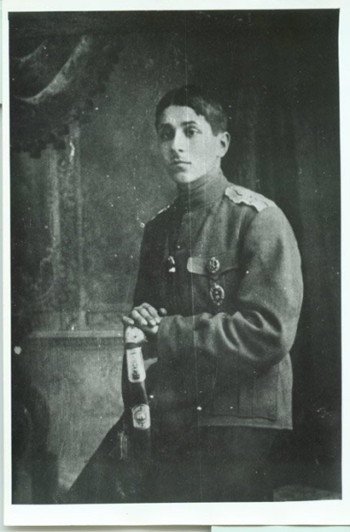 Прапорщик Михал Зощенко. Август 1915 г.

..0