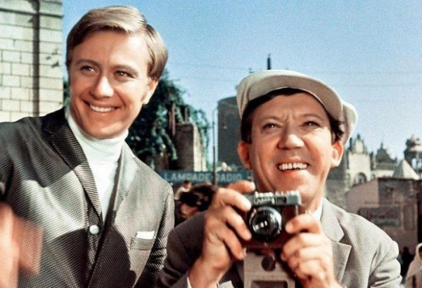 Советские туристы за границей: Как отдыхалось в компании..0