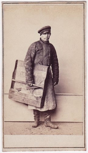 Стекольщик. 19 век.Российская империя

..0