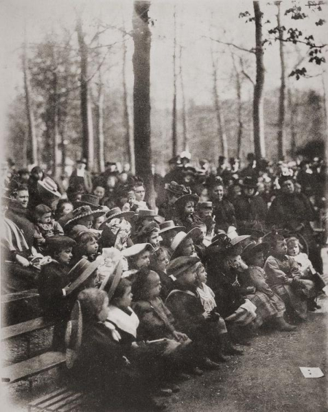 Дети в уличном театре. Париж. Франция. 1910г.

Больше исторических..0
