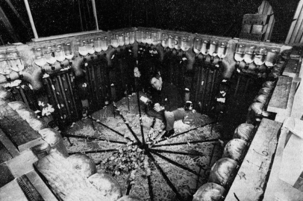 Эксперимент «Вселенная-25»: как рай стал адом 
 
Для популяции..0