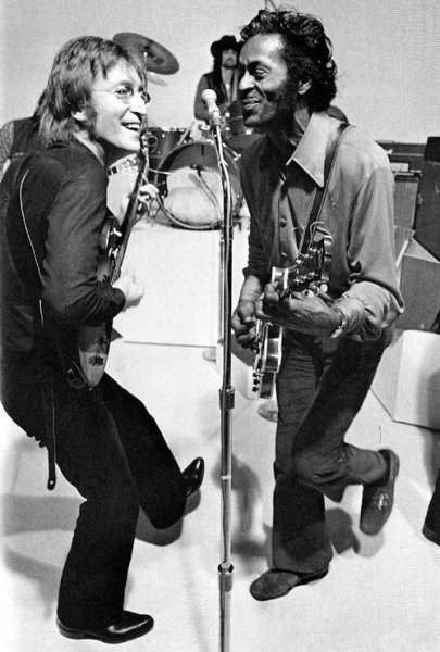 John Lennon и Chuck Berry 1972. Чунгачангу лобают

..0