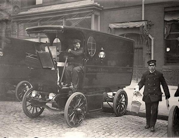 Старый почтовый фургон. США. 1912г.

..0