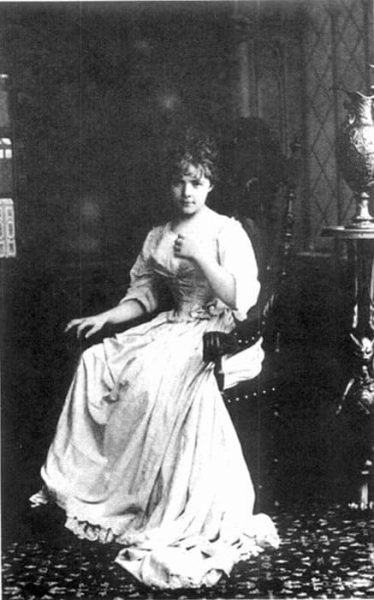 В начале 1900-х годов в Люксембургском дворце в Париже появилась..0