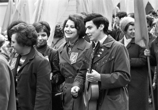 Атмосферные фотографии советских 70-х.

..9