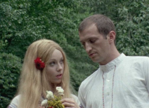 Кадры из первого сербского фильма ужасов “Leptirica“, 1973 год.

Больше..6