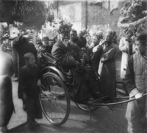 Шанхай, 1930-е.
Фотограф: Луи-Филипп Мессельер.

Больше исторических..6