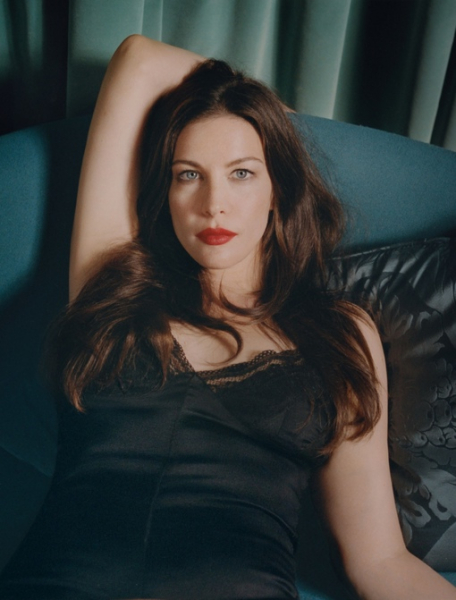 The special edition: Liv Tyler

 https://historyfact.ru/
Мы в ТГ..1