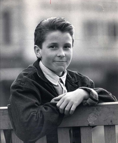 14-летний Кристиан Бэйл, 1988 год
..0