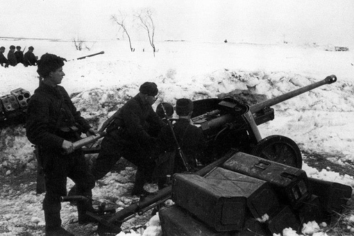 5 декабря 1941 года Советские войска перешли в наступление,..0