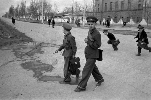 Москва 1958 года на фотографиях Эриха Лессинга.
Больше..3