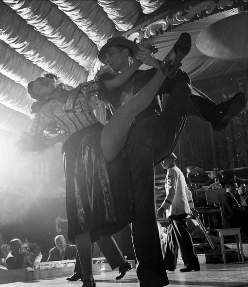 Ночной клуб «Латинский квартал» в Нью-Йорке, 1949 год, фото —..4