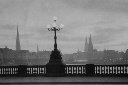 Работы немецкого фотографа Albert Renger-Patzsch (1897-1966).
Больше..6