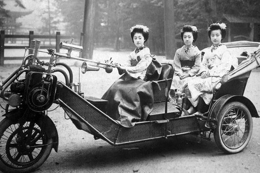Заря японского автопрома, 1920 год.
..0