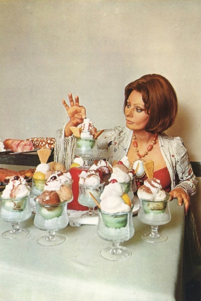 Фото из поваренной книги Софи Лорен 1970-х годов
Больше..4