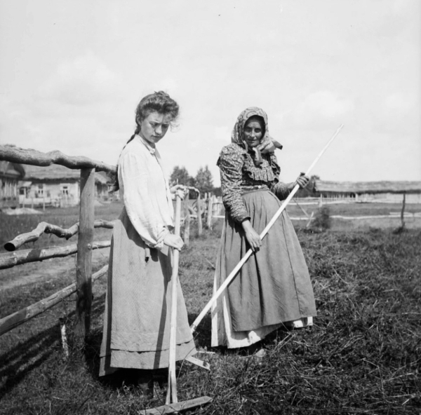 Российская империя в фотографиях Сэмюэля Хопвуда, 1900-е.
Больше..0