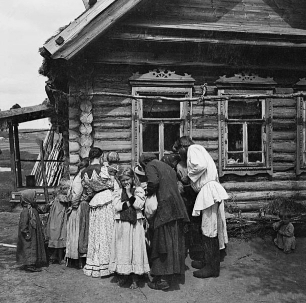 Российская империя в фотографиях Сэмюэля Хопвуда, 1900-е.
Больше..4