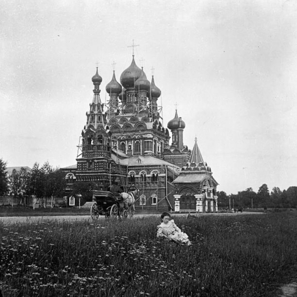 Российская империя в фотографиях Сэмюэля Хопвуда, 1900-е.
Больше..7