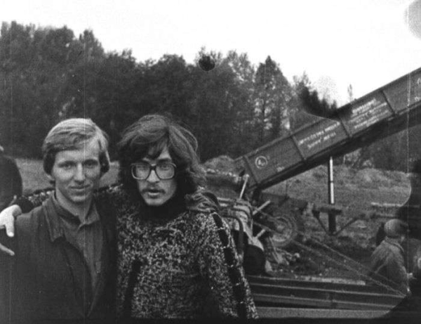 Студенты журфака МГУ Александр Каверзнев и Владислав Листьев на..0