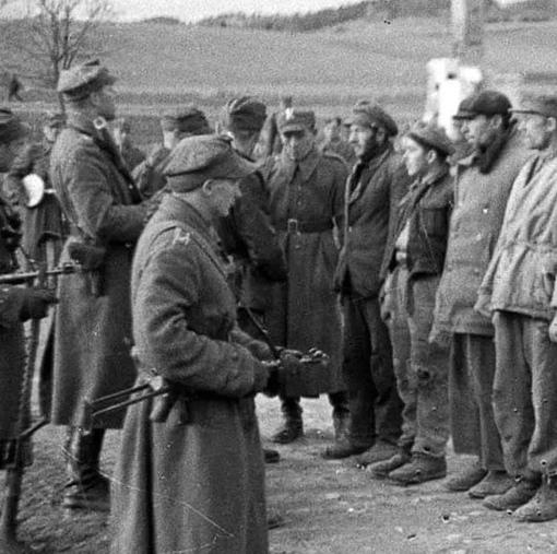 23 сентября 1944 года началась акция по принудительному выселению..0