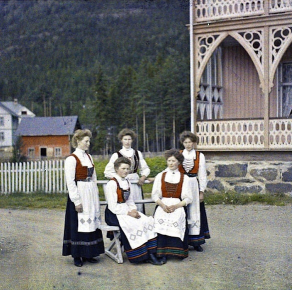 Автохромные снимки Норвегии, 1910-е, фотограф — Огюст Леон,..1