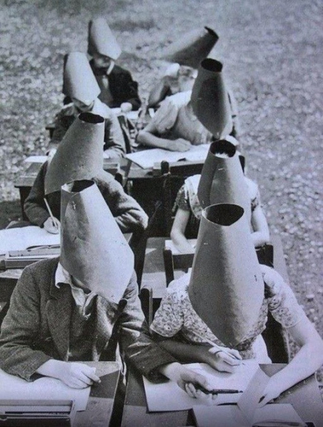 Колпаки от списывания. США, 1950-е.
..0