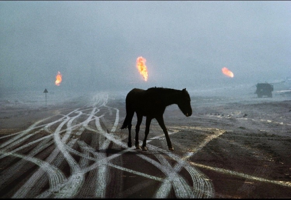 Нефтяное месторождение. Кувейт , 1991 г .
..0